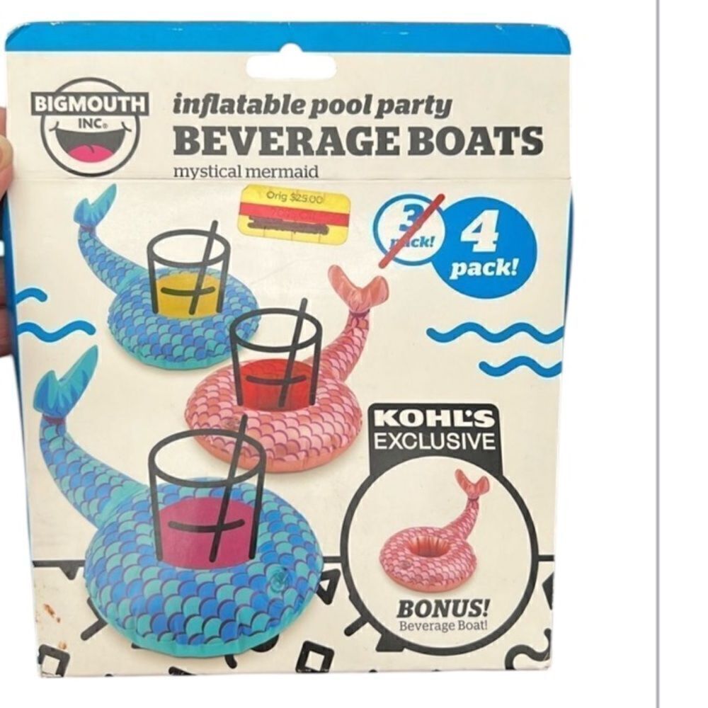 Mermaid NWT 4 pack inflatable drink holders that float in your pool never opened